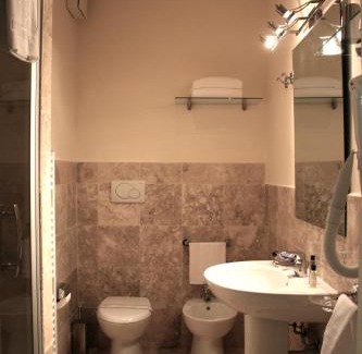 Guzman House | Residenza Porta Guelfa