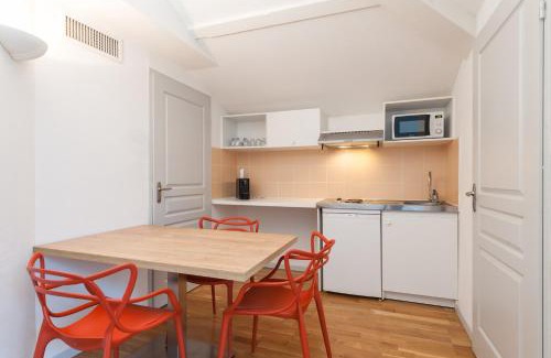 Hotel-de-Ville Apartment | Residhotel Vieux Port