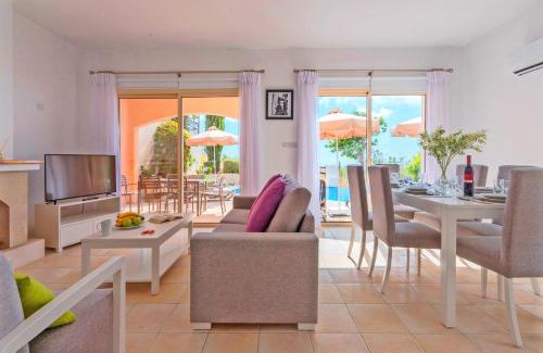 Tala Villa | Resitour - Perneri Three Bedroom Villas