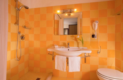 Zona LIV La Giustiniana Hotel | Resort La Rocchetta