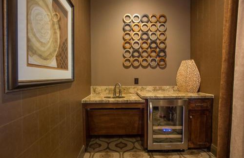 Grogan's Mill Apartment | Resort Style Apartment/Home - The Woodlands