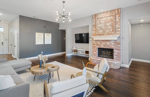 Mesquite House | Resort Style Pool home w/ Cinema, Gaming & Hot Tub