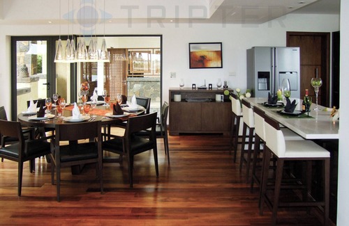 Bel Ombre Villa | Resort villa with cook & massuse in Belle Riviere Estate - Bellu by TRIPTER