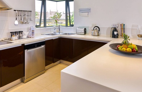 Bel Ombre Villa | Resort villa with cook & massuse in Belle Riviere Estate - Bellu by TRIPTER