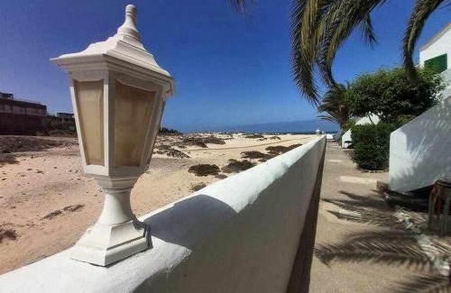 Los Lagos Apartment | REST NOOK apartment on the Cotillo beach
