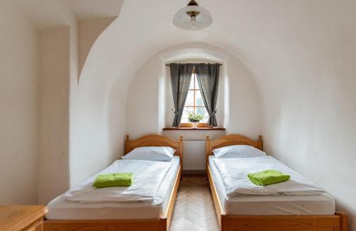 Becov nad Teplou House | Restaurace a penzion Stará pošta