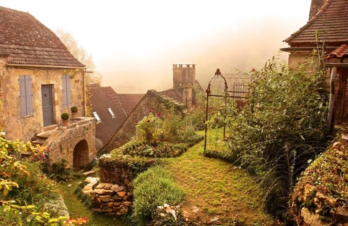 Berbiguieres Cottage | Restored Cottage in Berbiguières, a Classic Dordogne Village