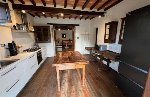 Arezzo House | Restored Farmhouse In The Arezzo Hills