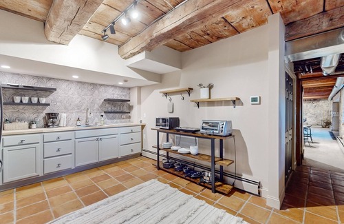 Mays Chapel House | Restored historic in-law home near downtown Baltimore with pool, kitchenette, AC