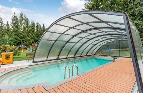 Jagersgrun Apartment | Retreat with Sauna, Hot Tub