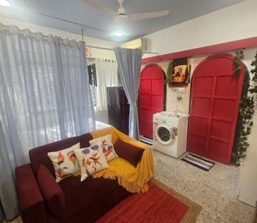 Ranwar Apartment | Retro Bandra - Cozy Comfort in a Heritage Village