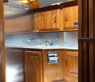 South Oceanside House | Retro Star-Wagon, Ocean Breez at Studios