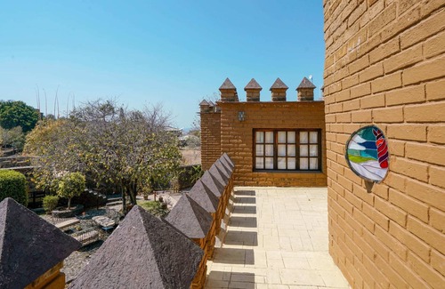 Santo Domingo House | Revitalization room with private terrace and pool