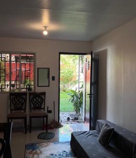 Bacolor Apartment | Reymen's Transient