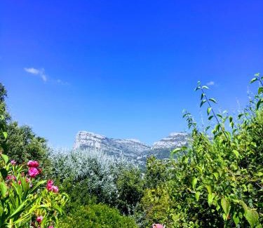 La Gaude Villa | Rez de Villa Nice Côte d'Azur piscine privée