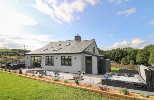 Devils Bridge House | Rhiwmynach