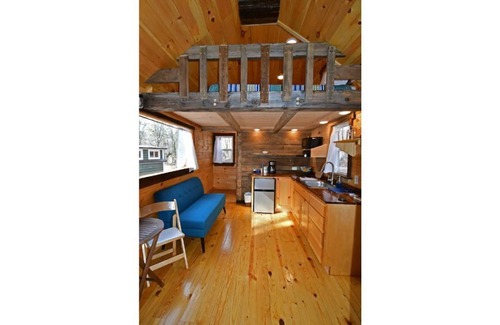 Clarkesville RV Rental | Rhododendron Tiny Home at Bleu Canoe Campground