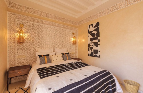 Kbour Chou House | Riad Dar Arwa