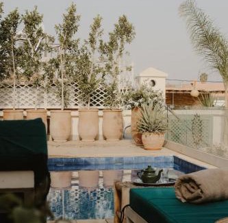 Sidi Ben Slimane El Jazouli House | Riad Dar Blanche & Spa