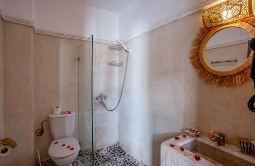 Medina House | Riad Les Dunes And SPA