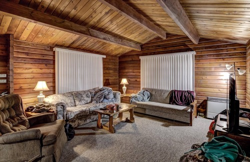 Rib Lake Hotel | Rib Waters Inn