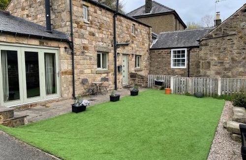Holestone Moor House | Riber Retreat, Matlock, Derbyshire