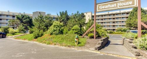Gearhart House | Ridge Path Cottage