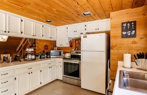 Pauma Valley Cabin | Ridge Pointe Cabin an escape atop Palomar Mountain