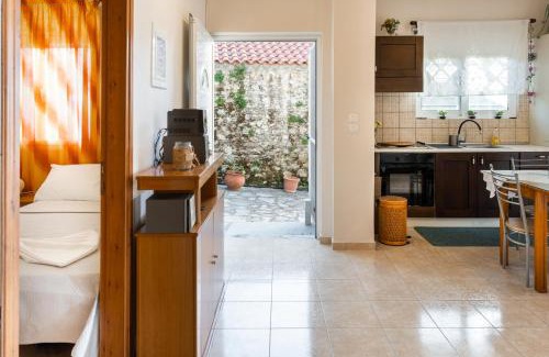 Pigadia Apartment | Ridomo Canyon Apartment