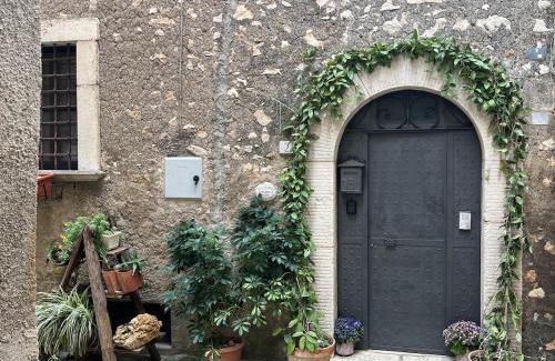 Sermoneta Apartment | Rifugio Di Pace - Vista e Cucina Attrezzata