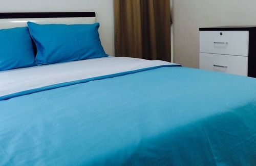 Mong Kok Apartment | Right Next to the Famous Ladies' Market