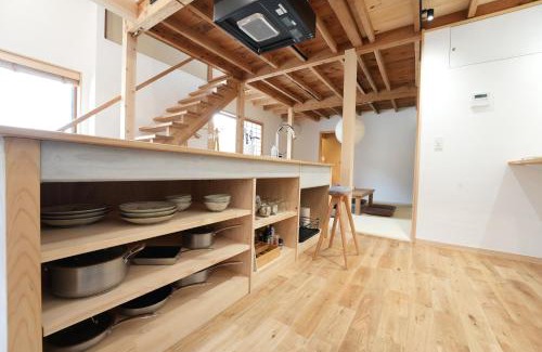 Hida Takayama Onsen Villa | Rikka Soyuji Hinoki Woodbath 2 bedrooms Kitchen Free parking