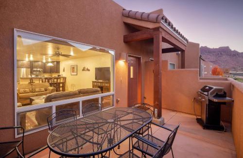 Moab South Valley House | Rim Village Vista Unit 10 A8