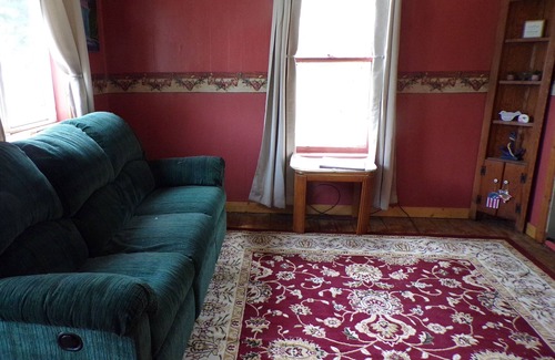 Patterson House | River Cottage Along the Illinois River.