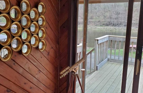 East Branch House | River front 7-Bedroom Secluded home on 6 acre!