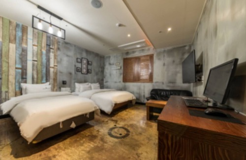 Chungju Hotel | River Hotel