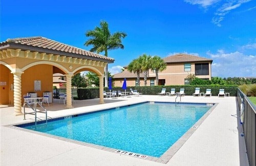 Bradenton Condo | River Strand- 1st floor condo in FL - optional pools, golf, tennis, pickle ball.