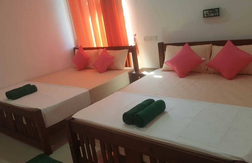 Butawatta Hotel | River Vally Inn