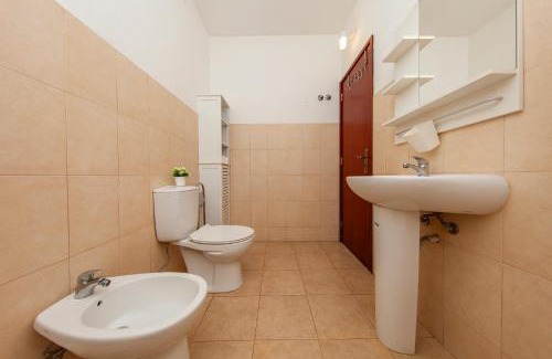 Lagos Apartment | River View Apartment in Lagos