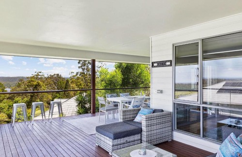 Maclean House | River View Beach Hub
