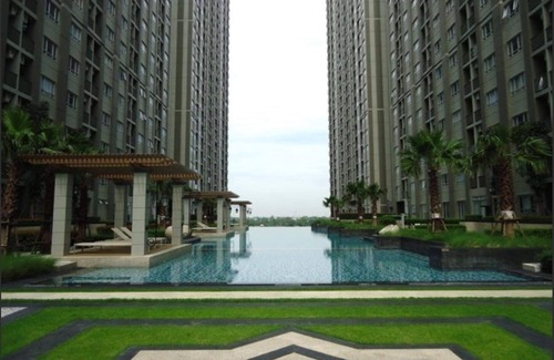 Bang Kra So Condo | River view pool gym train market wifi