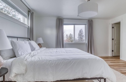 Southwest Bend House | River Walk Home