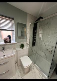 Broadford House | Riverbank Cottage