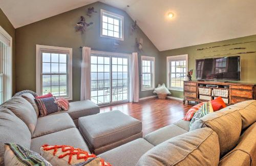 Cotter House | Riverfront Arkansas Retreat Near Fishing and Hiking!