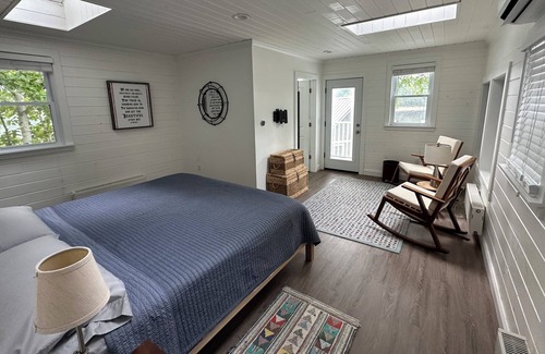 Hampden Cottage | Riverfront Cabin in Hampden