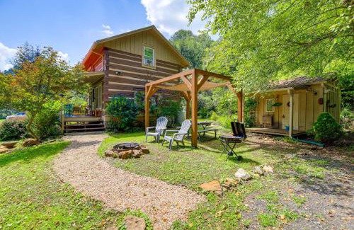 Lansing House | Riverfront Home with Fire Pit and Deck in Lansing