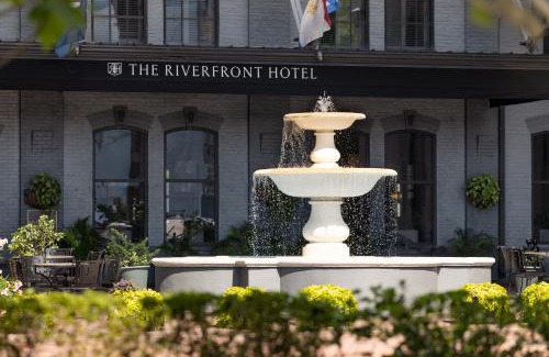 Central Business District Hotel | Riverfront Hotel New Orleans