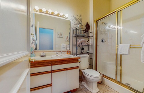 Florence House | Riverfront House