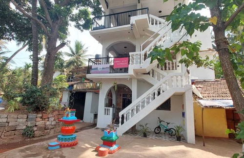 Kudal Apartment | Riverside, the European Homestay Apartment,