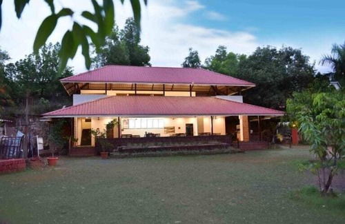 Koynanagar Hotel | Riverside Inn